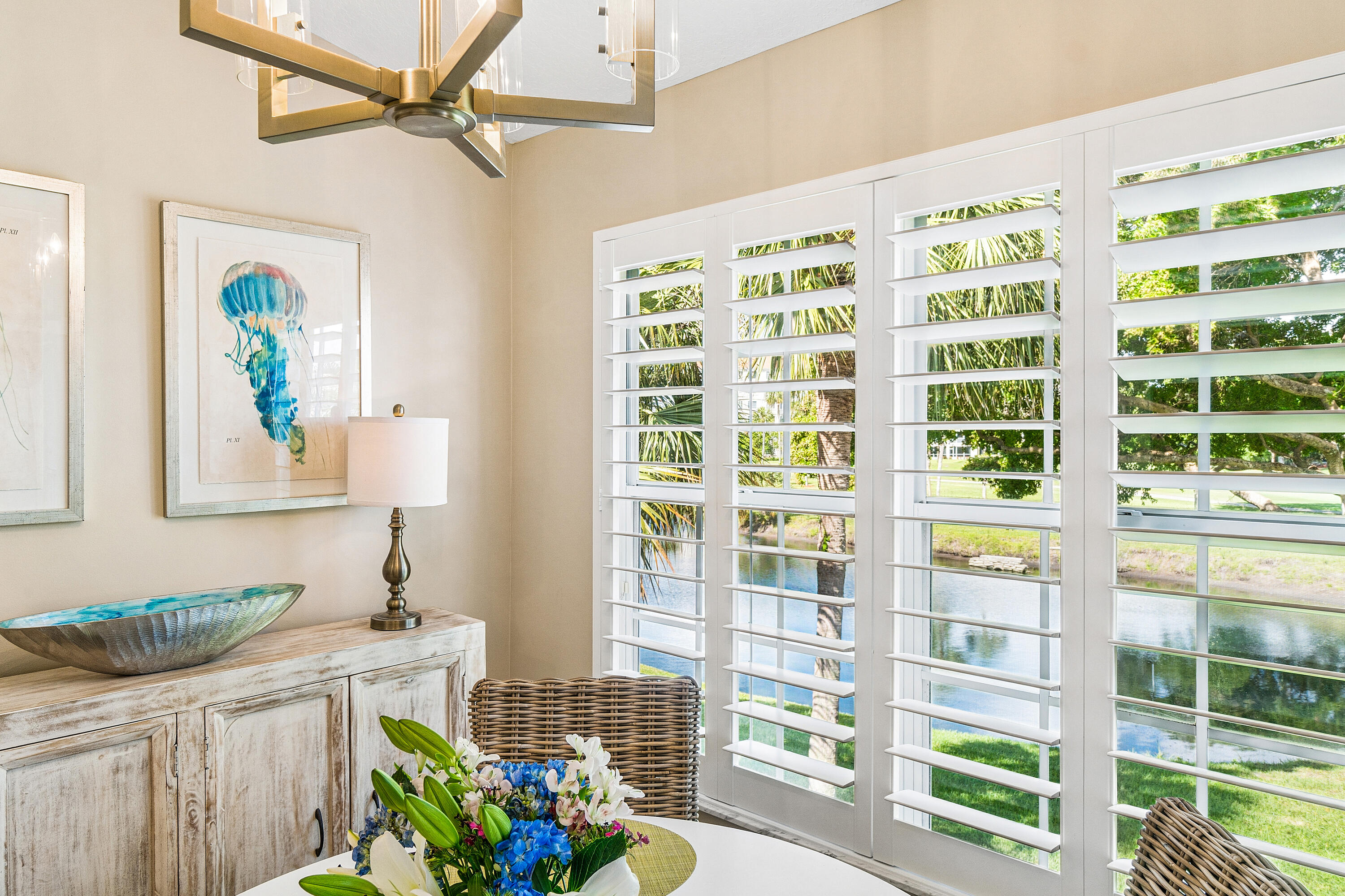 17061 Emile Street, Unit 5 Boca Raton, FL 33487 - Photo 11 of 33 Eat-in kitchen with view