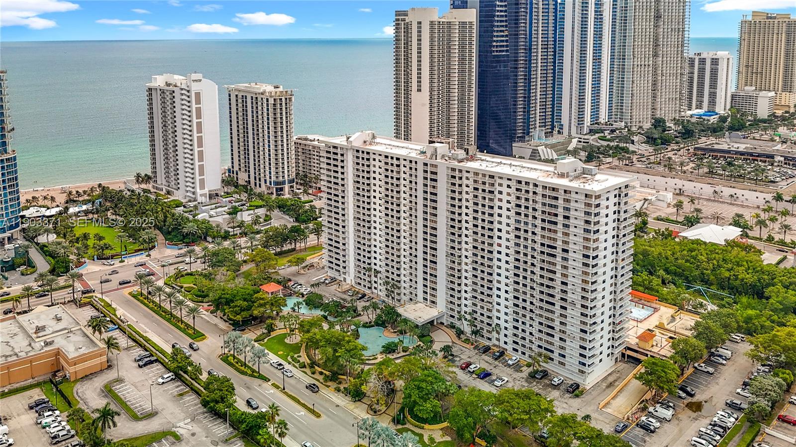 210 174th Street, Unit 409 Sunny Isles Beach, FL 33160 - Photo 36 of 37