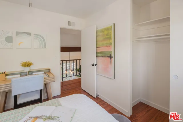 $999,900 | 2332 North Justin Avenue, Simi Valley, CA 93065