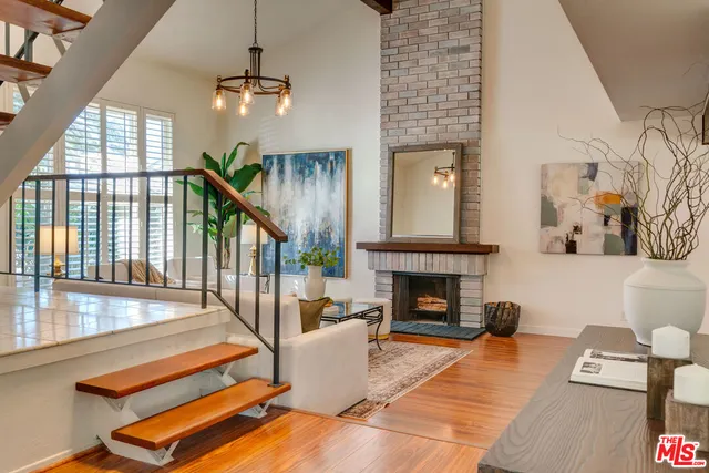 $999,900 | 2332 North Justin Avenue, Simi Valley, CA 93065