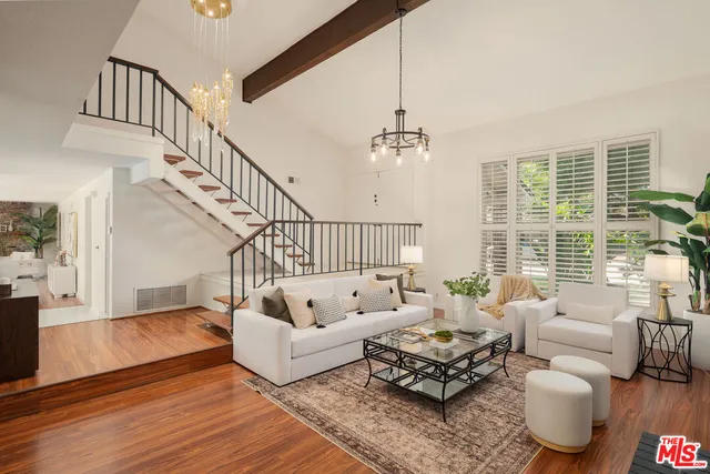 $999,900 | 2332 North Justin Avenue, Simi Valley, CA 93065