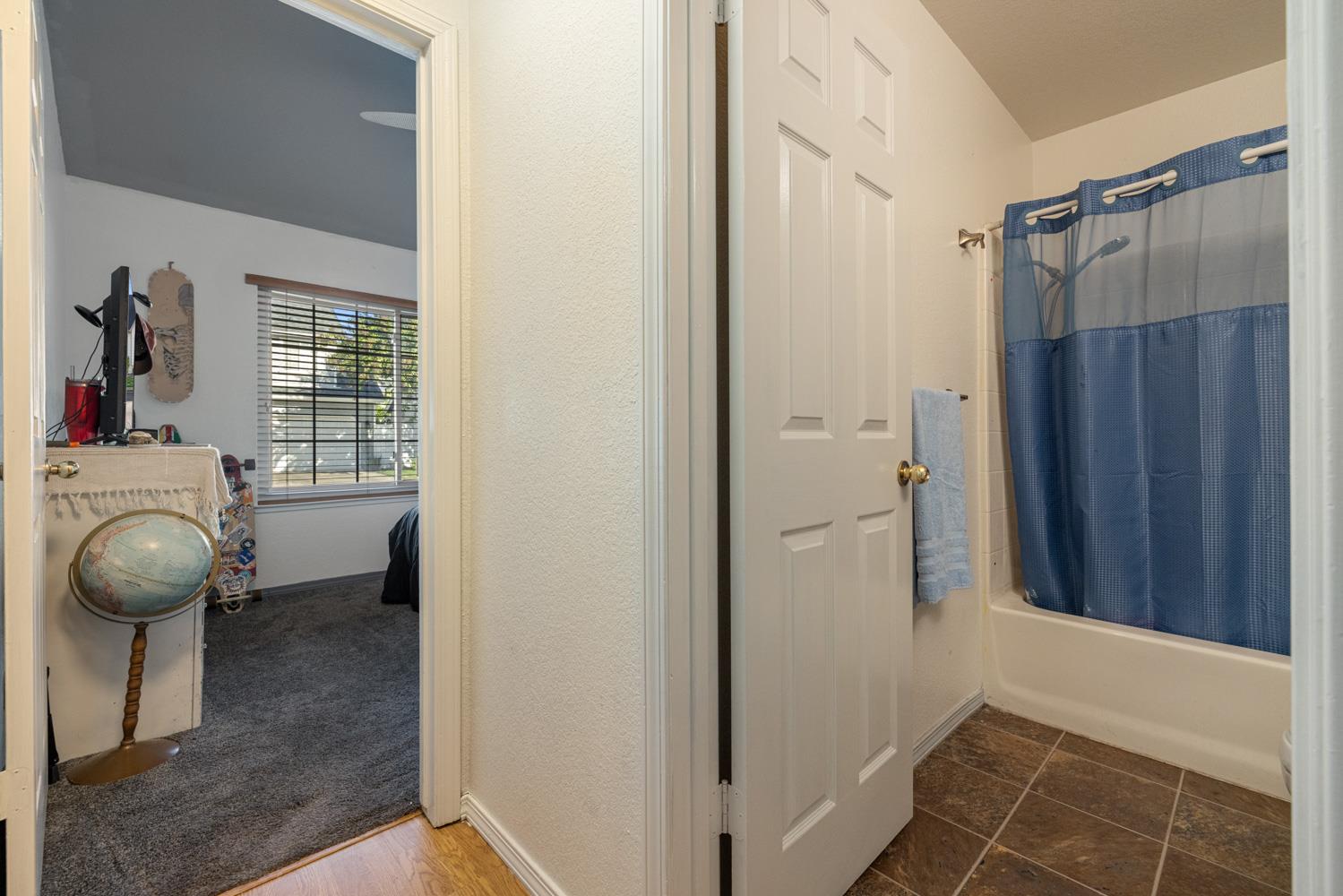 2812 Stone Terrace Modesto, CA 95355 - Photo 21 of 33