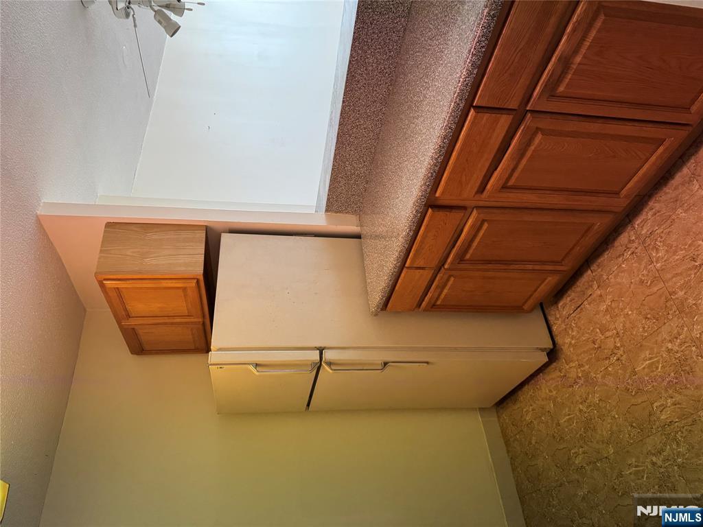 770 Anderson Avenue, Unit 16F Cliffside Park, NJ 07010 - Photo 4 of 5