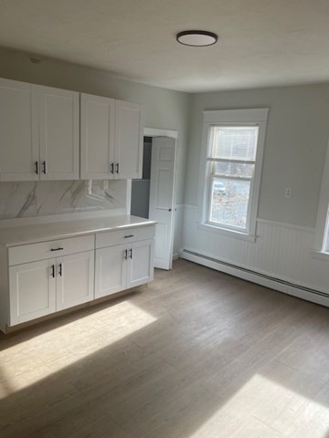 9 Moen Street, Unit 1 Worcester, MA 01605 - Photo 3 of 15