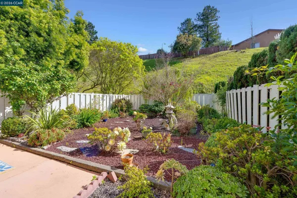 $759,000 | 131 Ironwood, Oakland, CA 94605