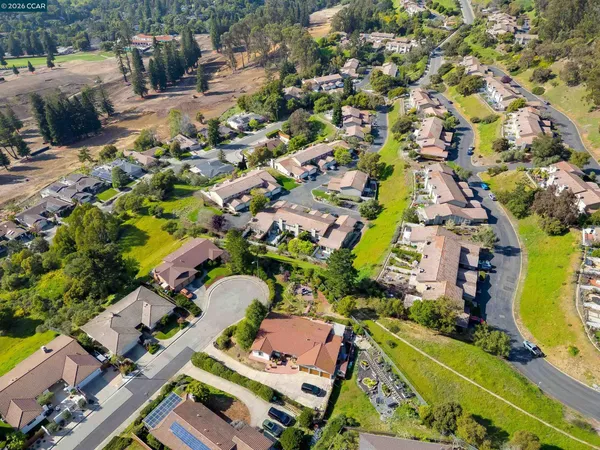 $759,000 | 131 Ironwood, Oakland, CA 94605