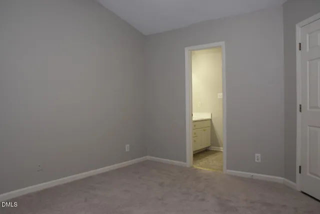 $1,950 | 105 Martins Point Place, Cary, NC 27519