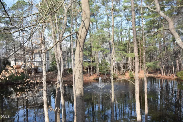 $1,950 | 105 Martins Point Place, Cary, NC 27519