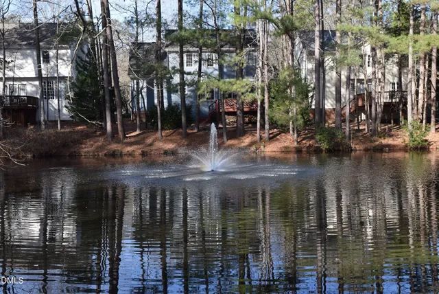 $1,950 | 105 Martins Point Place, Cary, NC 27519