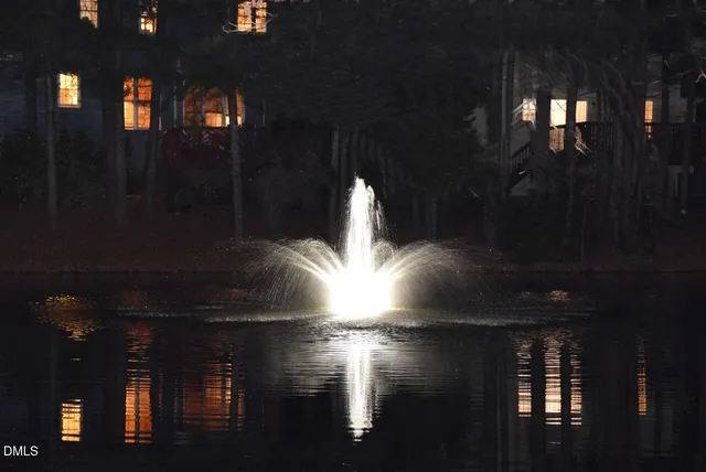 $1,950 | 105 Martins Point Place, Cary, NC 27519