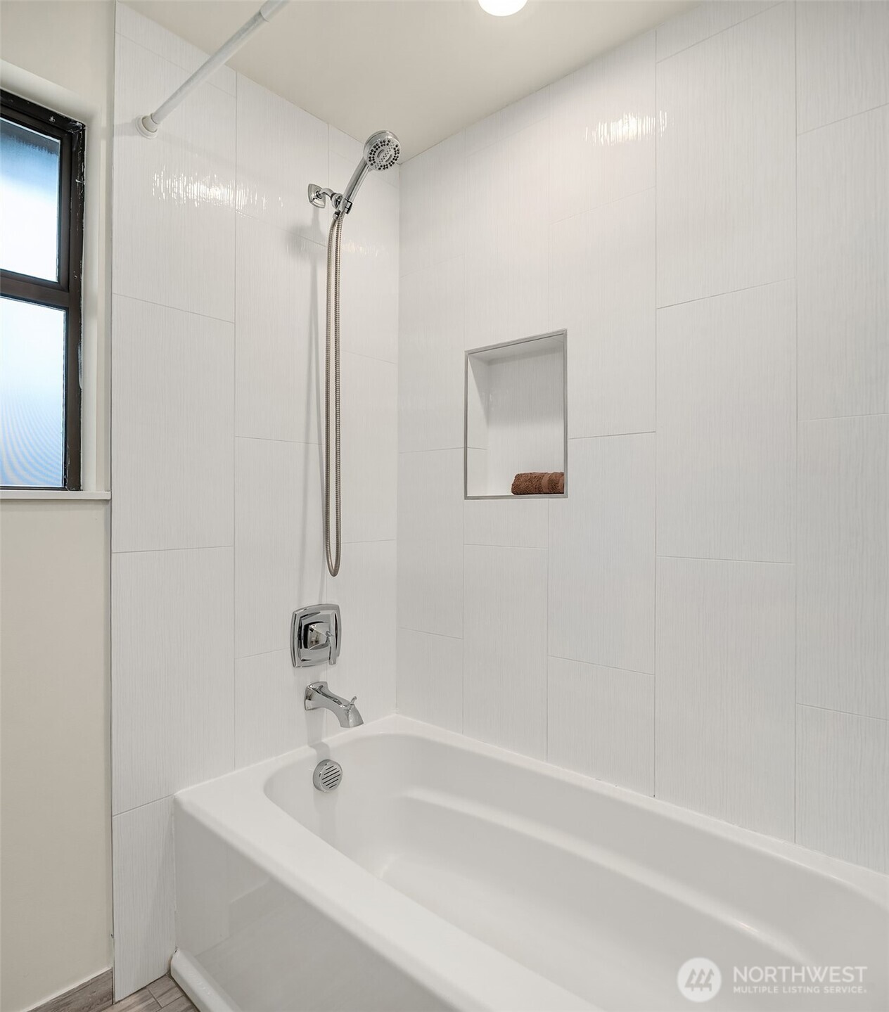 15039 206th Avenue Southeast Renton, WA 98059 - Photo 25 of 36 Gallery Image 25
