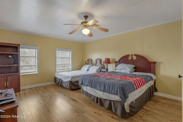 $324,900 | 3485 Hwy 319 Cypremort Point, Franklin, LA 70538