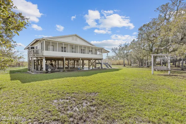 $324,900 | 3485 Hwy 319 Cypremort Point, Franklin, LA 70538