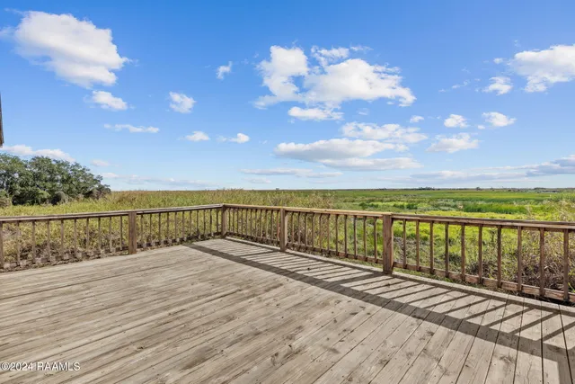 $324,900 | 3485 Hwy 319 Cypremort Point, Franklin, LA 70538