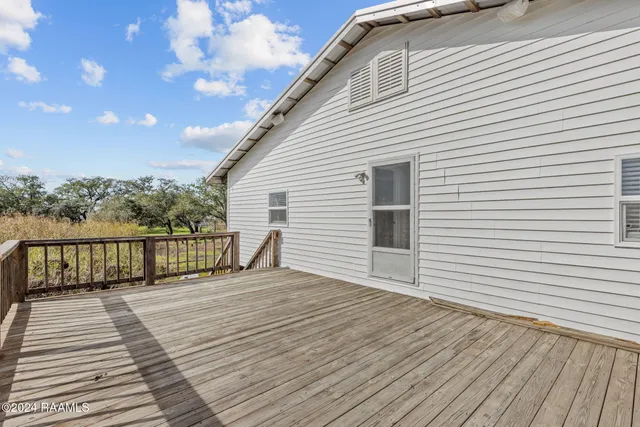 $324,900 | 3485 Hwy 319 Cypremort Point, Franklin, LA 70538