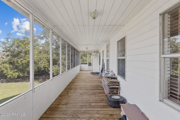 $324,900 | 3485 Hwy 319 Cypremort Point, Franklin, LA 70538