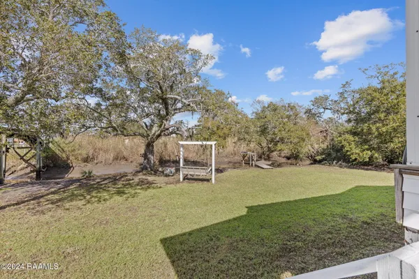 $324,900 | 3485 Hwy 319 Cypremort Point, Franklin, LA 70538