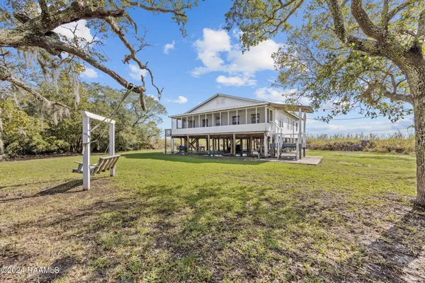 $324,900 | 3485 Hwy 319 Cypremort Point, Franklin, LA 70538