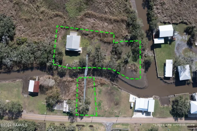 $324,900 | 3485 Hwy 319 Cypremort Point, Franklin, LA 70538