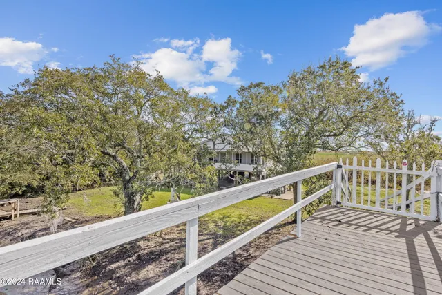 $324,900 | 3485 Hwy 319 Cypremort Point, Franklin, LA 70538