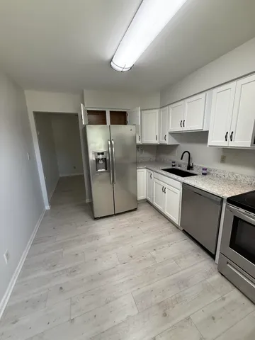 $184,900 | 8037 41st Avenue, Unit 29C, Kenosha, WI 53142