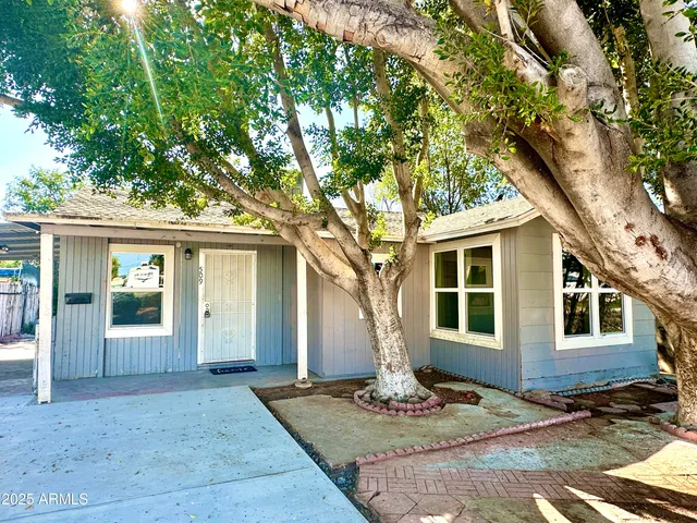 $349,900 | 509 West Dana Avenue, Mesa, AZ 85210