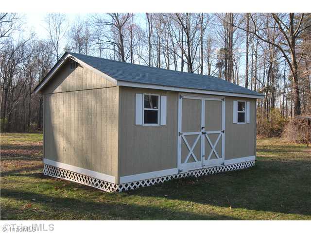 4430 Hampton Road Clemmons, NC 27012 - Photo 15 of 15 Storage.