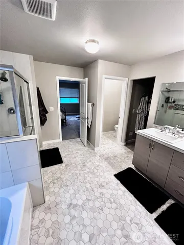 $659,900 | 16155 8th Avenue East, Spanaway, WA 98445