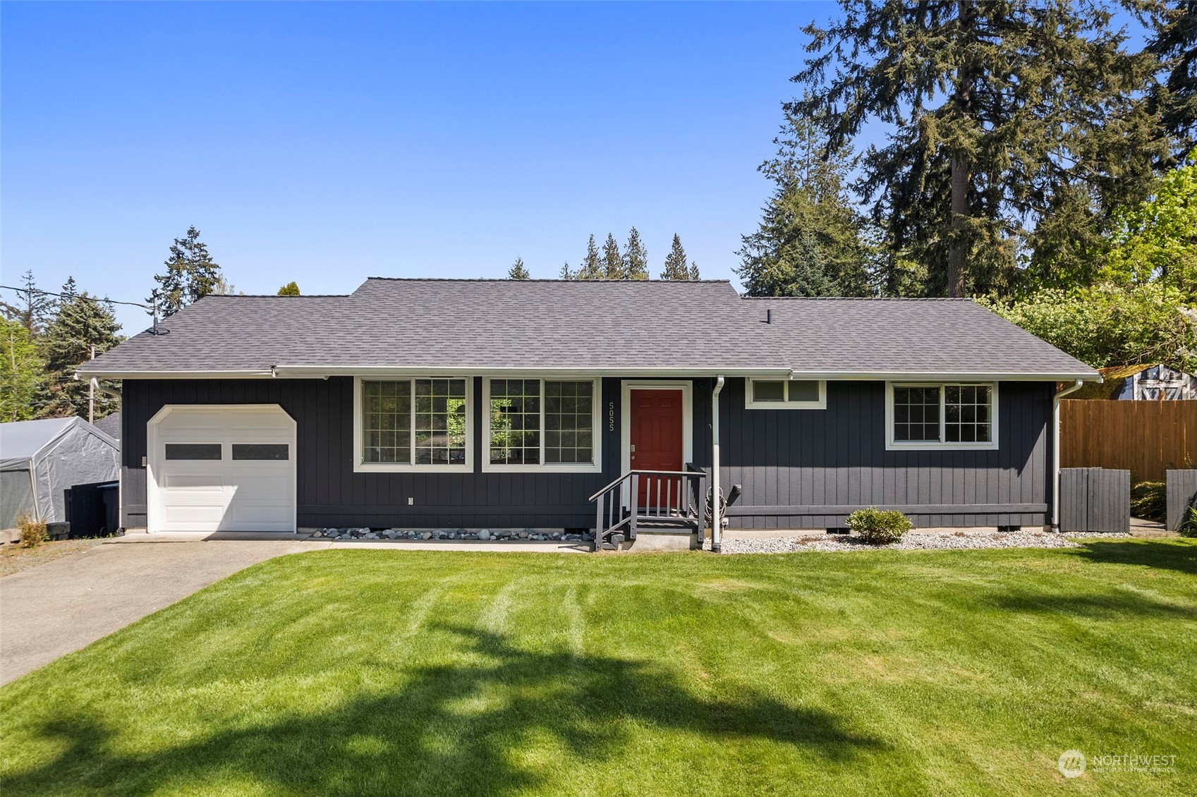 5055 Wilkinson Road Langley, WA 98260 - Photo 1 of 31 Gallery Image 1