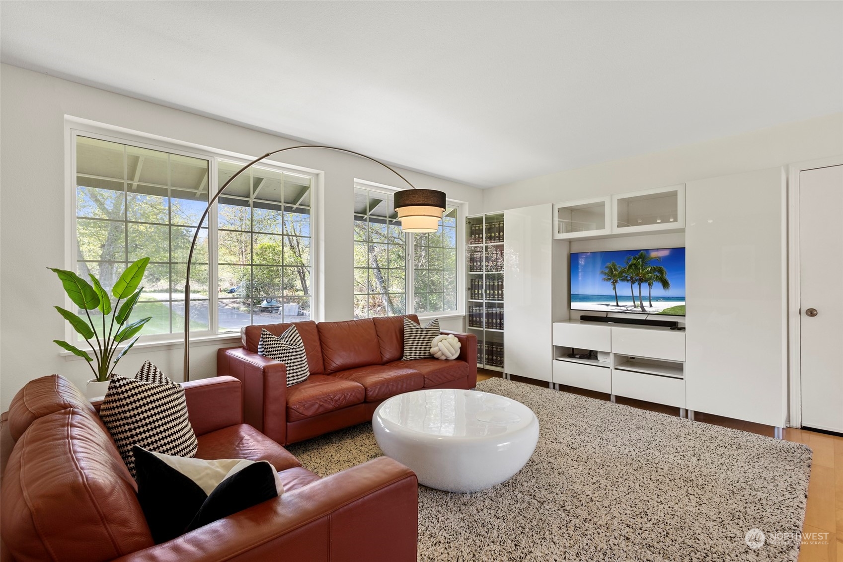 5055 Wilkinson Road Langley, WA 98260 - Photo 7 of 31 Gallery Image 7
