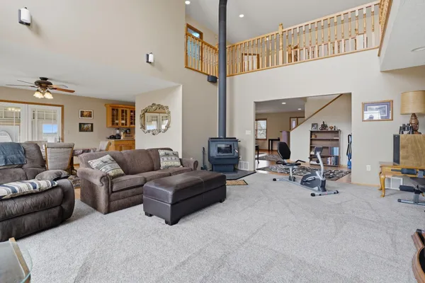 $525,000 | 21436 200th Avenue Northeast, Thief River Falls, MN 56701
