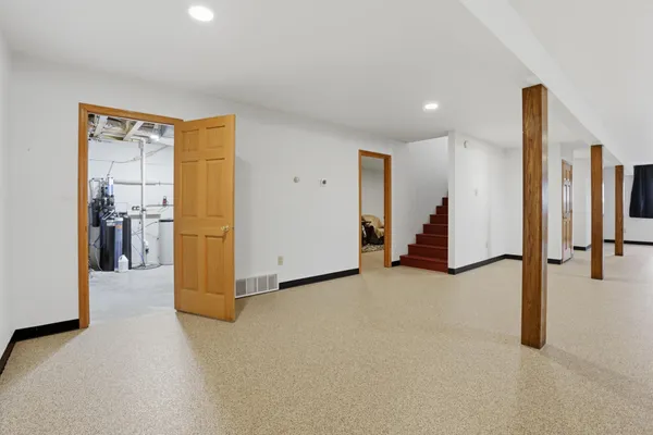 $525,000 | 21436 200th Avenue Northeast, Thief River Falls, MN 56701