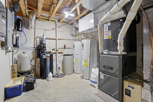 $525,000 | 21436 200th Avenue Northeast, Thief River Falls, MN 56701