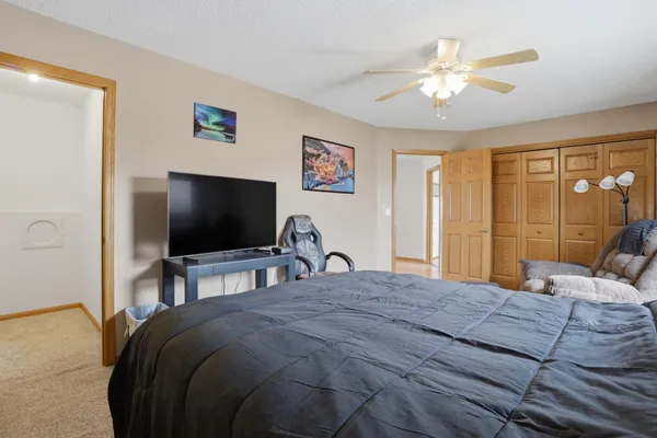 $525,000 | 21436 200th Avenue Northeast, Thief River Falls, MN 56701