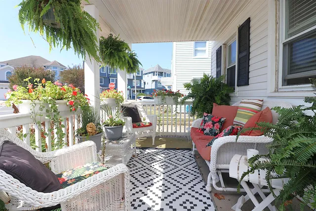 $1,350 | 309 North Harding Avenue, Unit A, Margate City, NJ 08402