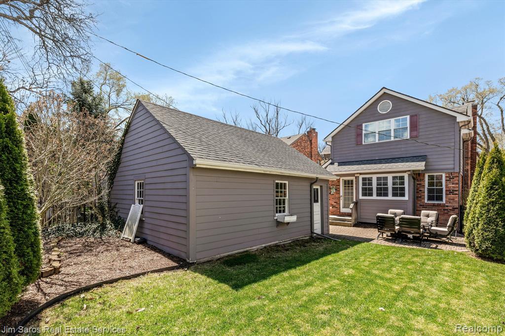 324 McMillan Road Grosse Pointe Farms, MI 48236 - Photo 39 of 40