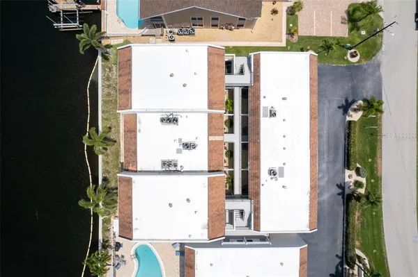 $364,900 | 4210 Southeast 20th Place, Unit A8, Cape Coral, FL 33904