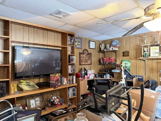 $109,000 | 528 East South F Street, Gas City, IN 46933