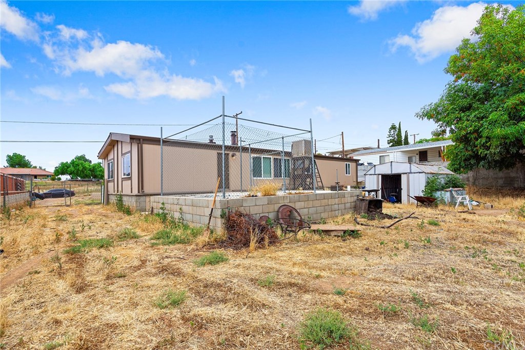 18852 Woodcrest Lane Riverside, CA 92508 - Photo 25 of 26 Gallery Image 25