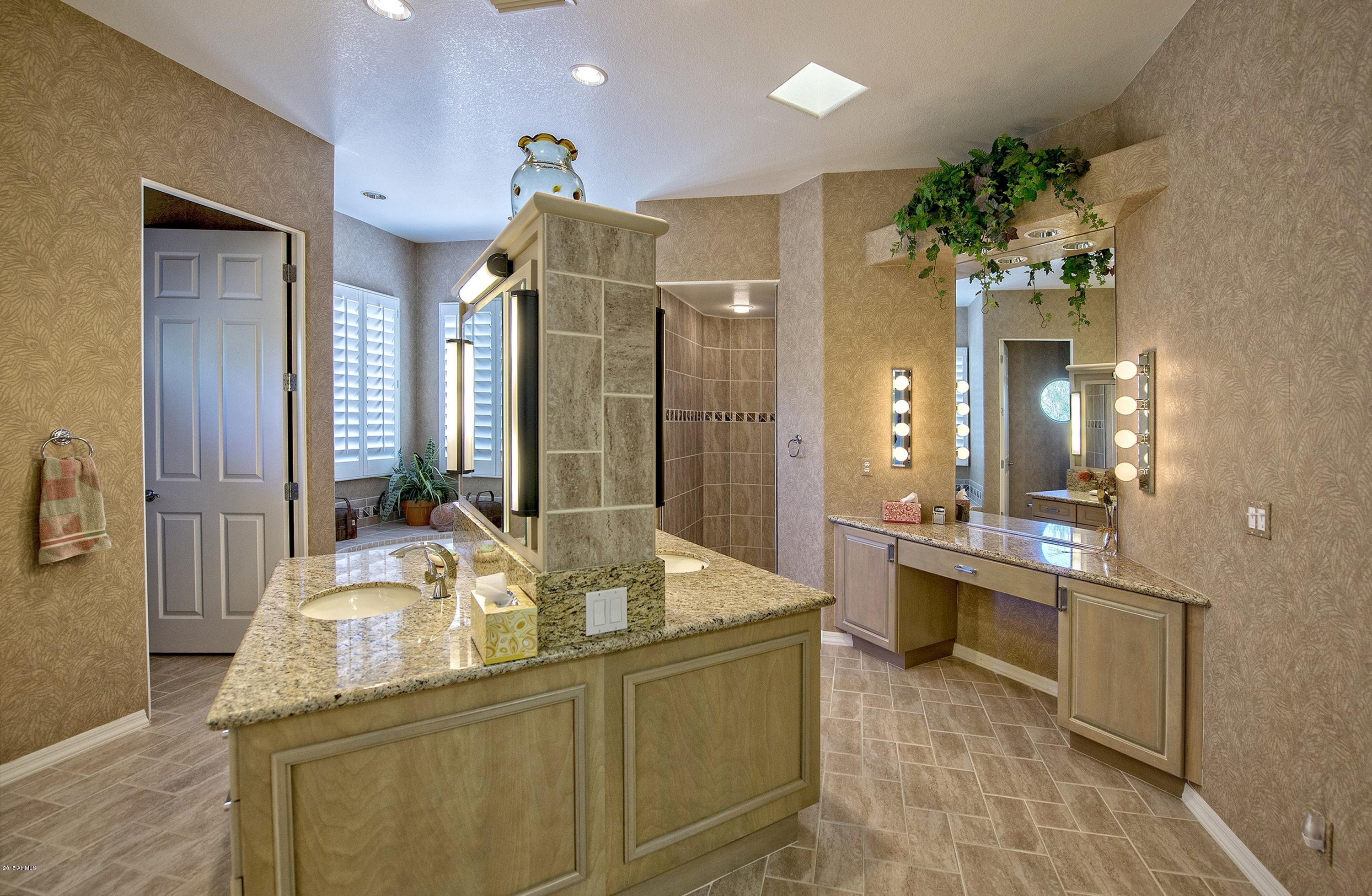 27107 North Palo Fiero Road Rio Verde, AZ 85263 - Photo 17 of 26 017_Spa-like Owner's Bath
