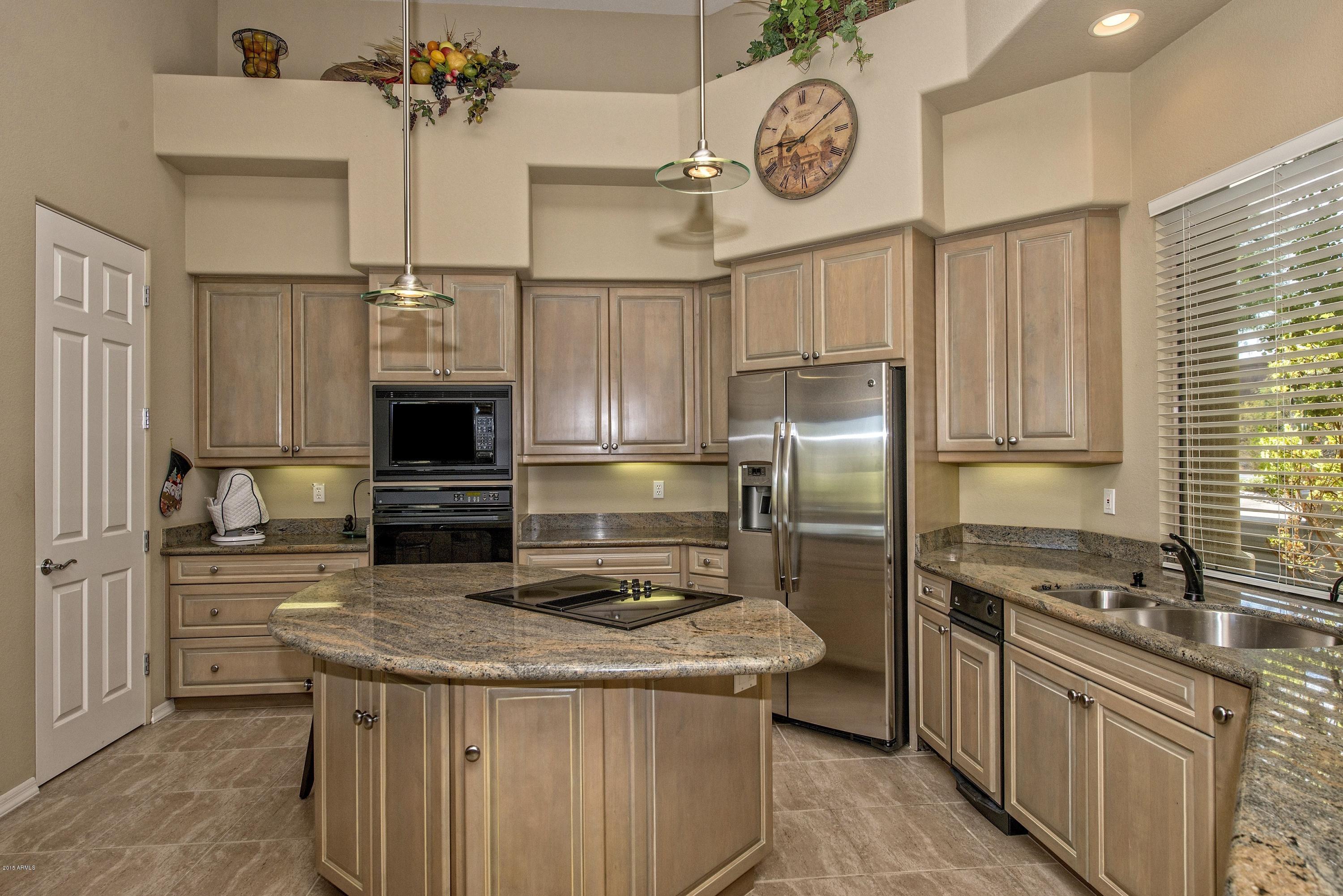 27107 North Palo Fiero Road Rio Verde, AZ 85263 - Photo 10 of 26 010_Gourmet Kitchen