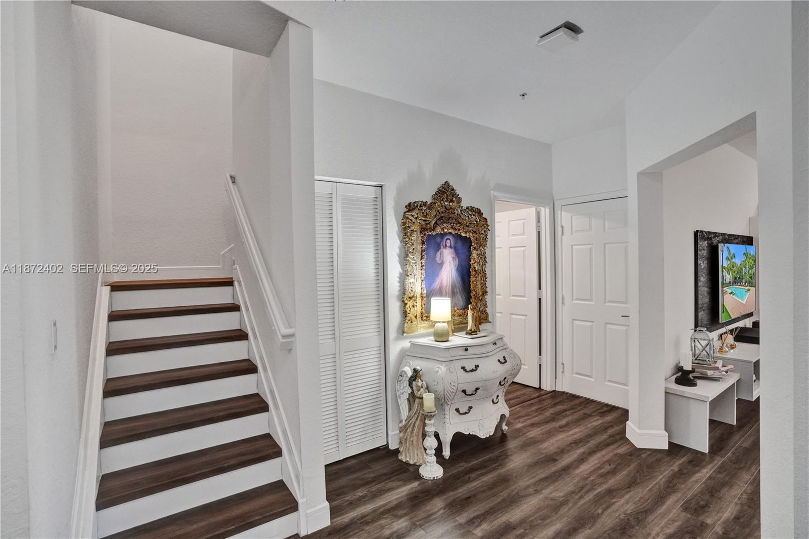 136 Southwest 185th Way Pembroke Pines, FL 33029 - Photo 16 of 48
