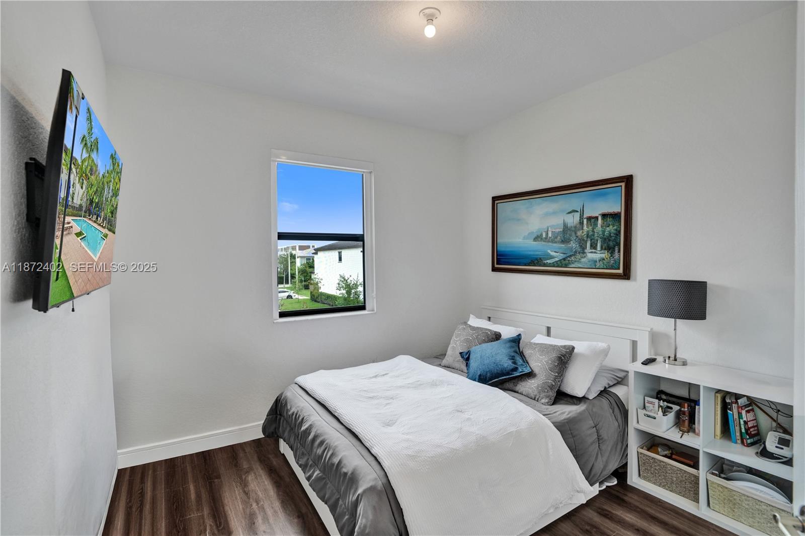 136 Southwest 185th Way Pembroke Pines, FL 33029 - Photo 36 of 48 Third Bedroom
