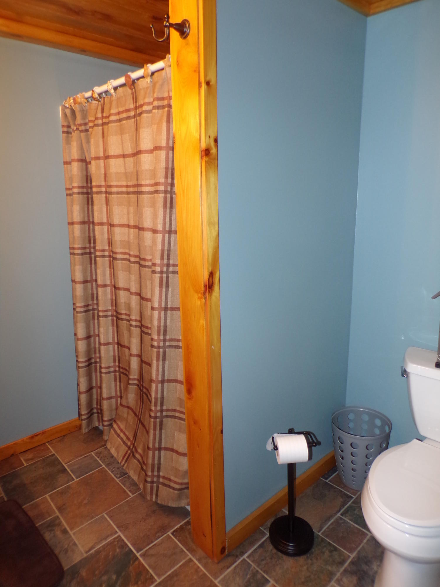 126 Water Tank Road Butler, TN 37640 - Photo 22 of 42 103_4285