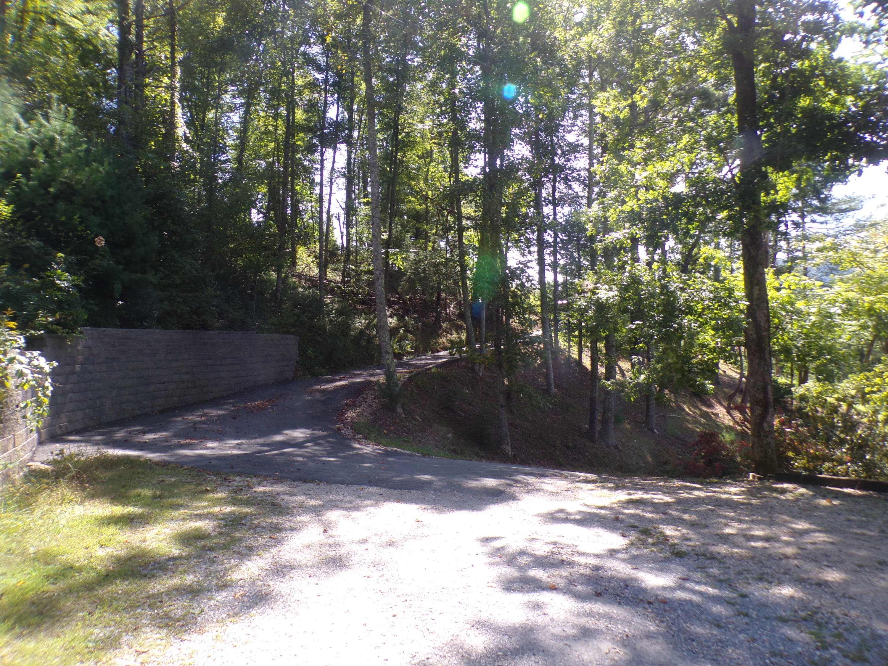 126 Water Tank Road Butler, TN 37640 - Photo 33 of 42 103_4313