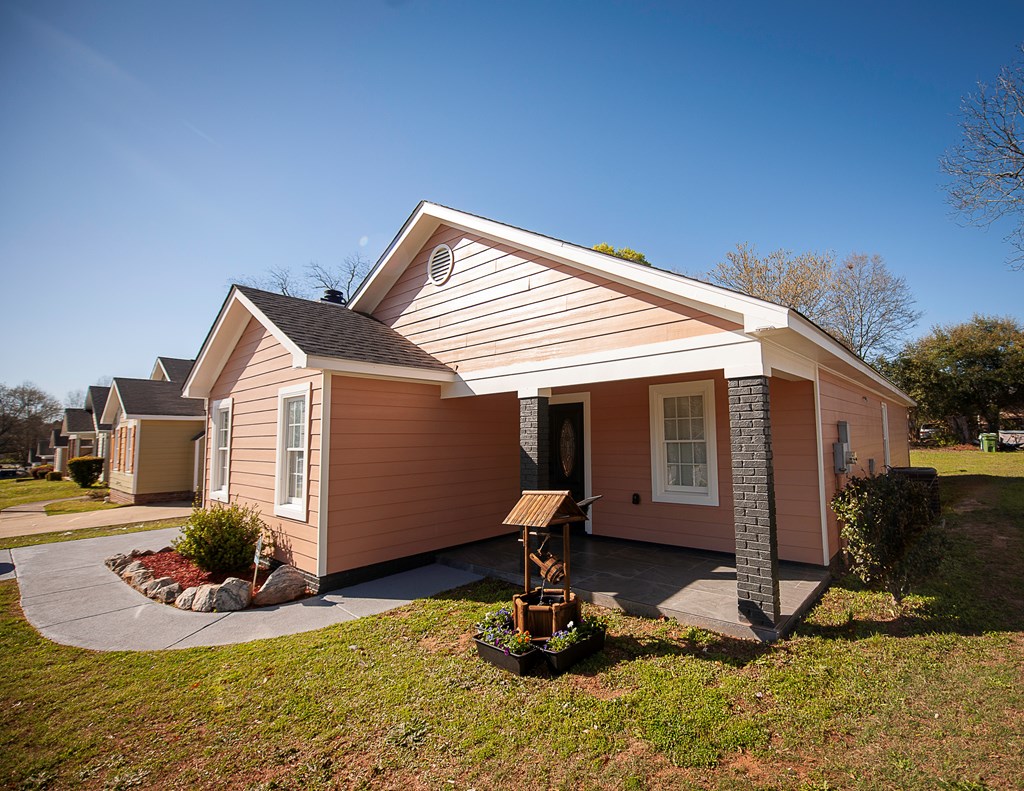 2927 8th Street Columbus, GA 31906 - Photo 2 of 37