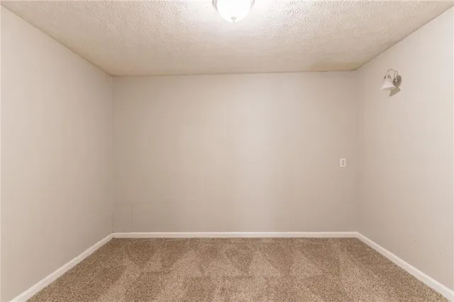 $265,000 | 10 Briarcliff Place, Stockbridge, GA 30281