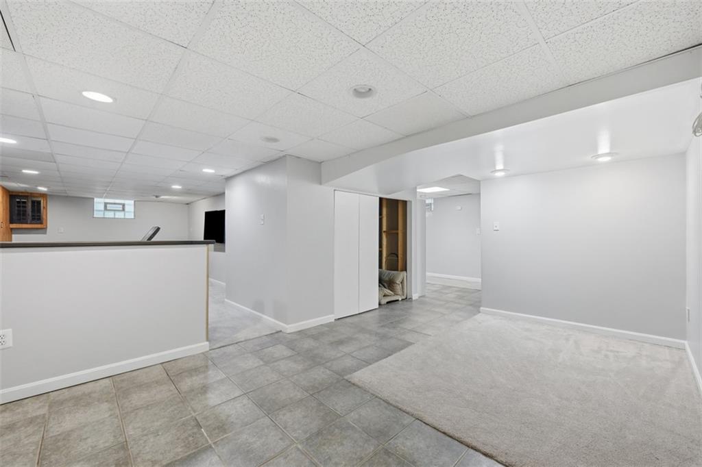 2386 Crestview Road Pittsburgh, PA 15216 - Photo 32 of 48 a view of an empty room