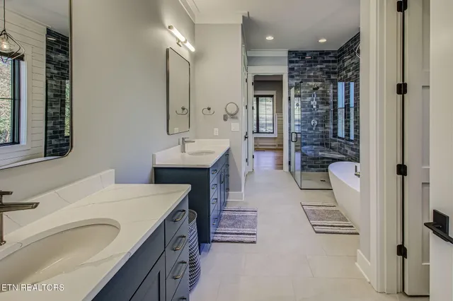 $1,700,000 | 285 East Shore Drive, Rockwood, TN 37854