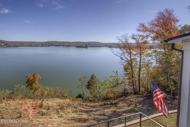 $1,700,000 | 285 East Shore Drive, Rockwood, TN 37854